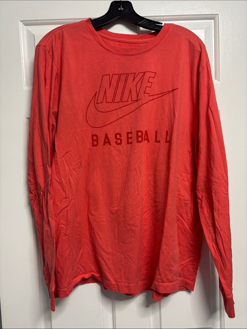 Nike Long-Sleeve Baseball Tee in Coral Red - XL